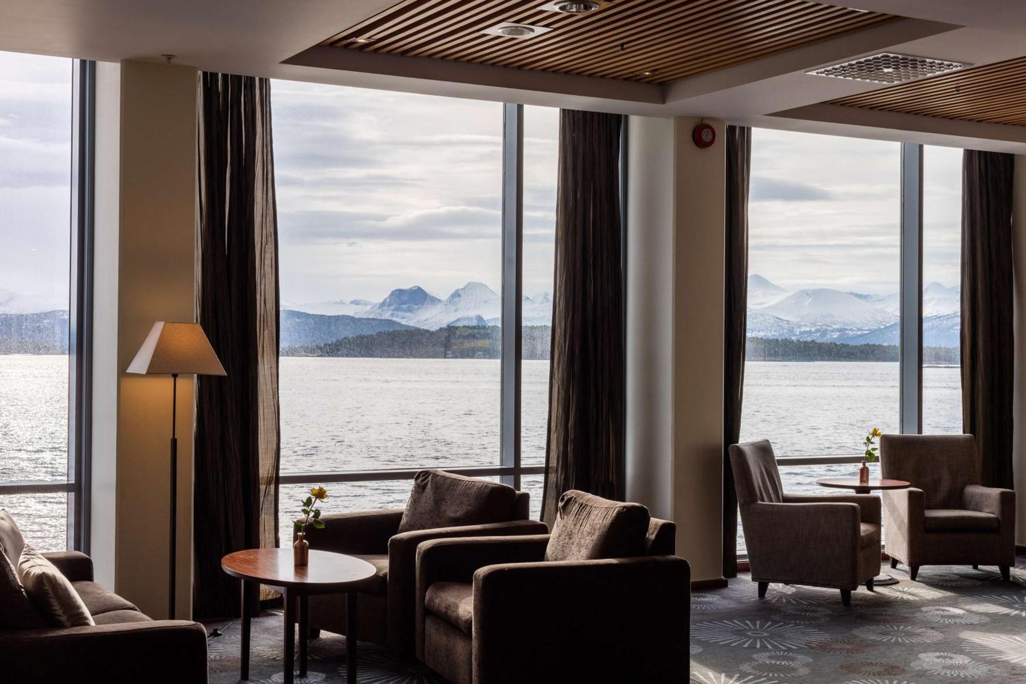 Scandic Seilet Hotel Молде Экстерьер фото