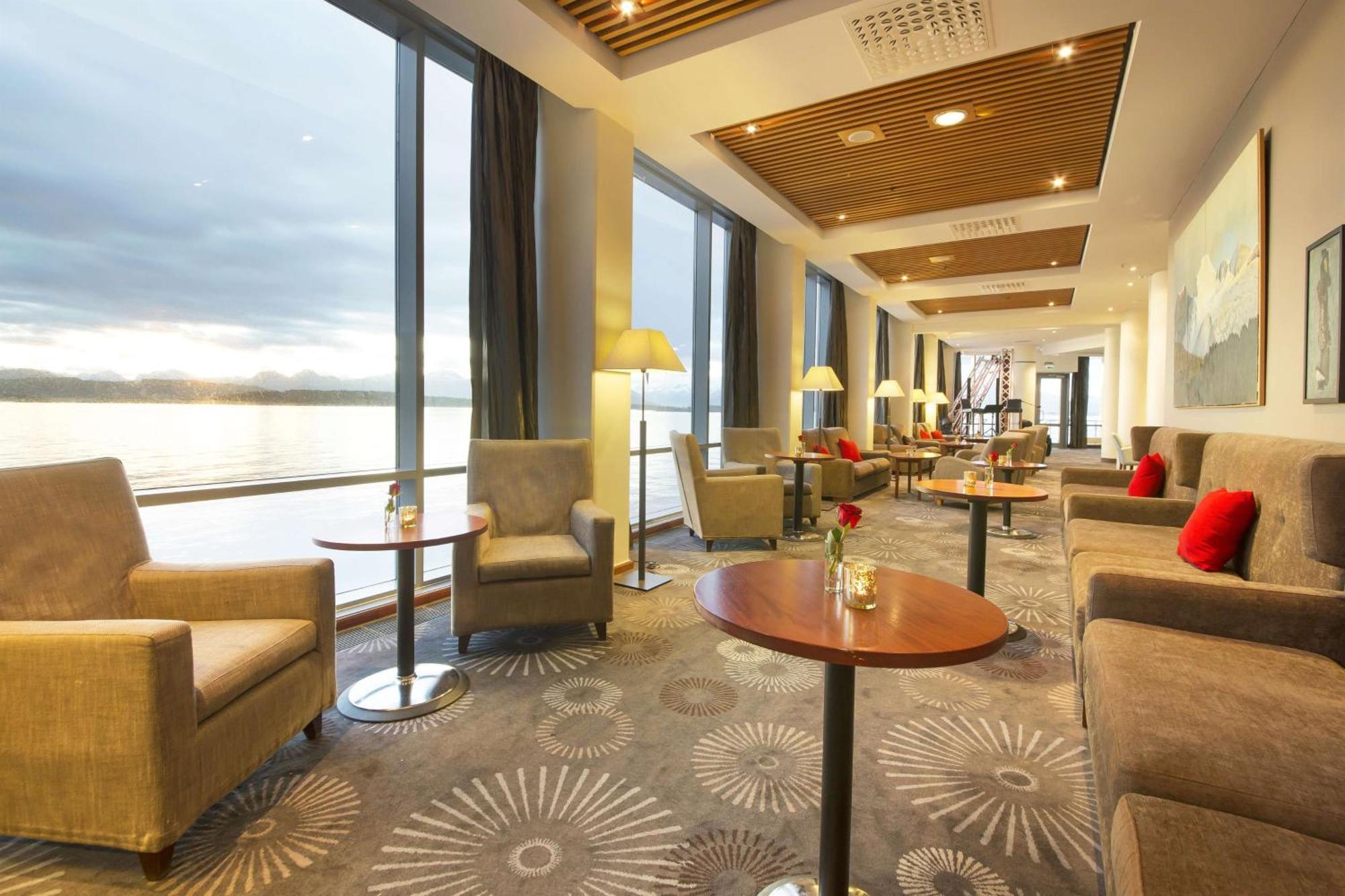 Scandic Seilet Hotel Молде Экстерьер фото