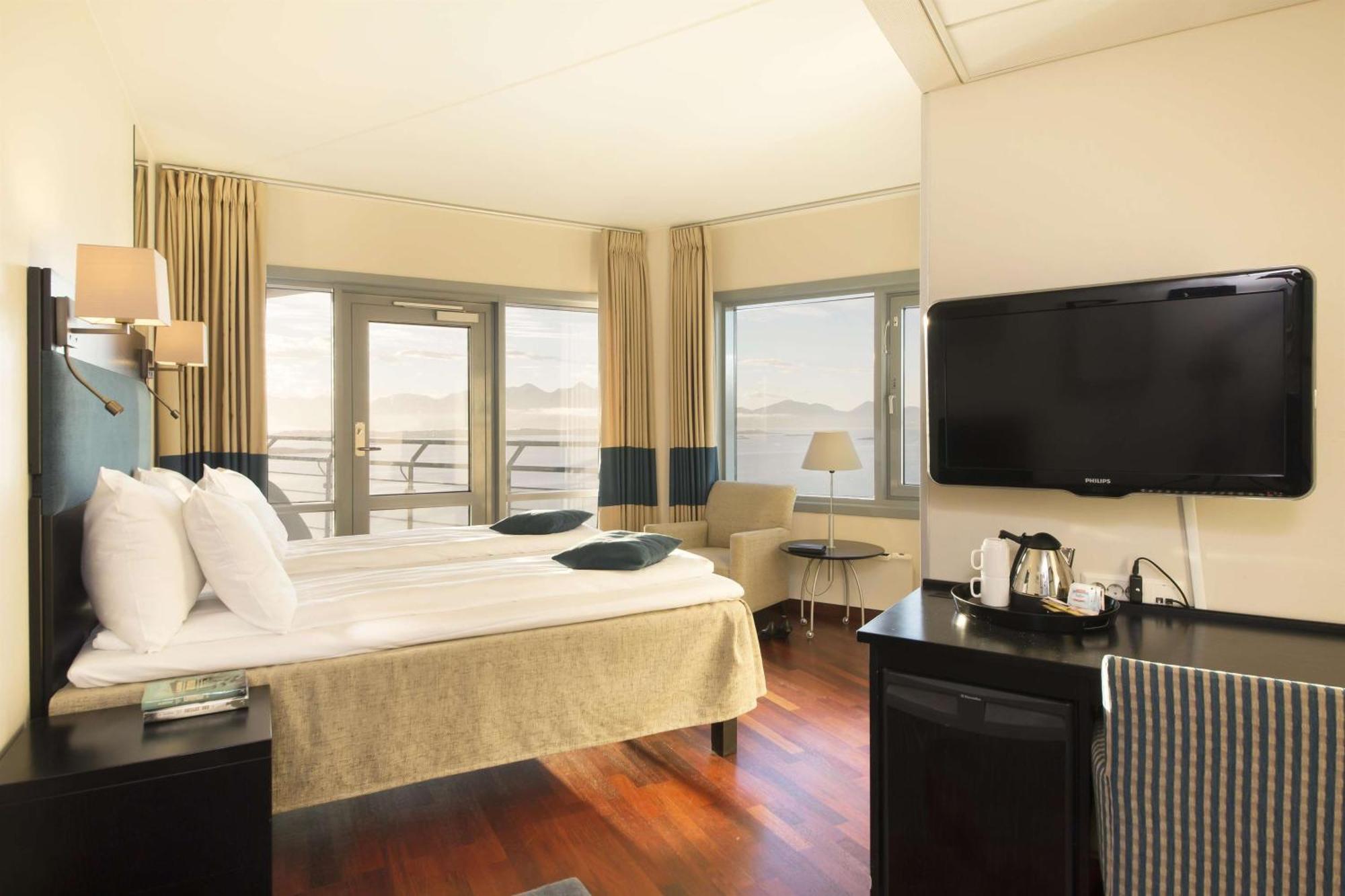 Scandic Seilet Hotel Молде Экстерьер фото